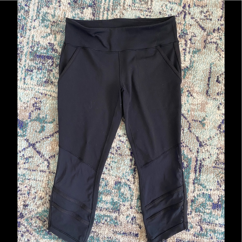 Ivivva (kids lululemon) cropped black leggings